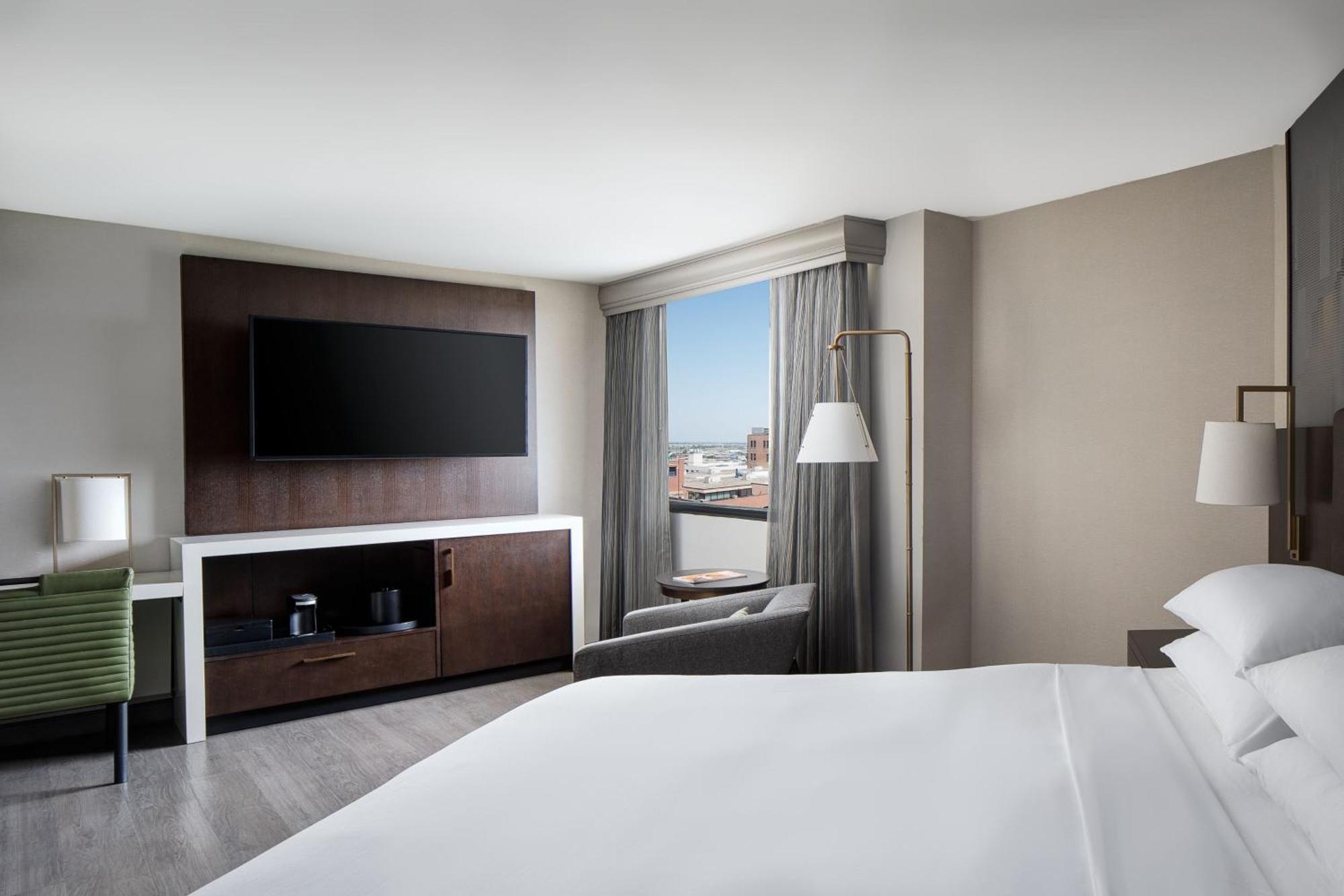 Dallas-Addison Marriott Quorum By The Galleria Экстерьер фото